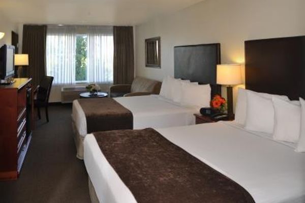 Hotel Oxford Suites Chico
